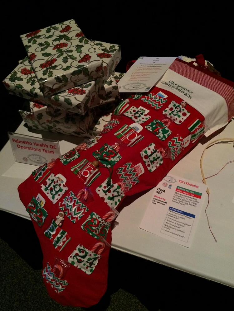 christmas countdown stocking holiday auction