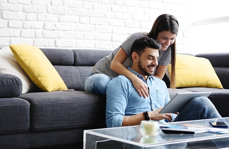 Couple Bidding – Make Virtual Donor Engagement Work for You Qtego Couple Bidding - Make Virtual Donor Engagement Work for You Qtego